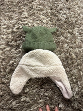 Load image into Gallery viewer, Baby Gap Star Wars Hat Set One Size Beige Green One Size