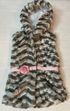 Load image into Gallery viewer, Little Lass vest 24 months
