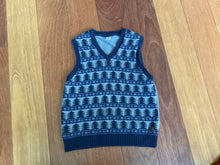 Load image into Gallery viewer, Janie Jack Holiday Swtr Vest w Trees 7
