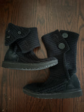 Load image into Gallery viewer, Ugg black sweater boot  3
