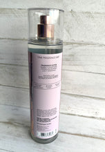 Load image into Gallery viewer, Bath &amp; Body Works Champagne Toast Fine Fragrance Mist
