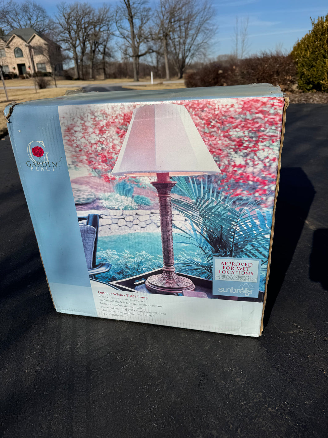 Garden Place outdoor wicker table lamp