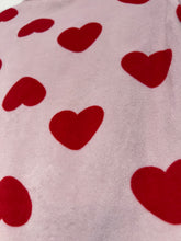 Load image into Gallery viewer, Cat &amp; Jack super soft Heart patterned 2pc pajama set 6

