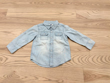 Load image into Gallery viewer, Old Navy 3T Chambray Button Down Shirt 3T
