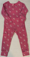 Load image into Gallery viewer, Carter’s pajamas  18 months
