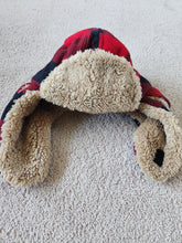 Load image into Gallery viewer, Baby Gap Fleece Trapper Hat Medium
