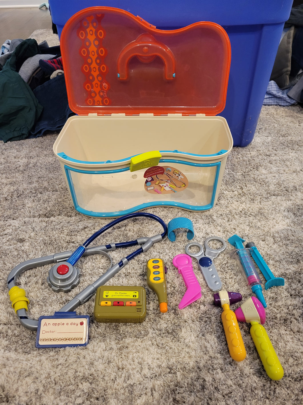 B. Wee MD Doctor's Kit