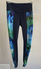 Load image into Gallery viewer, Athleta leggings size XS Adult XS

