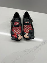 Load image into Gallery viewer, Mini Melissa Mickey and Minnie shoes size toddler 7 7
