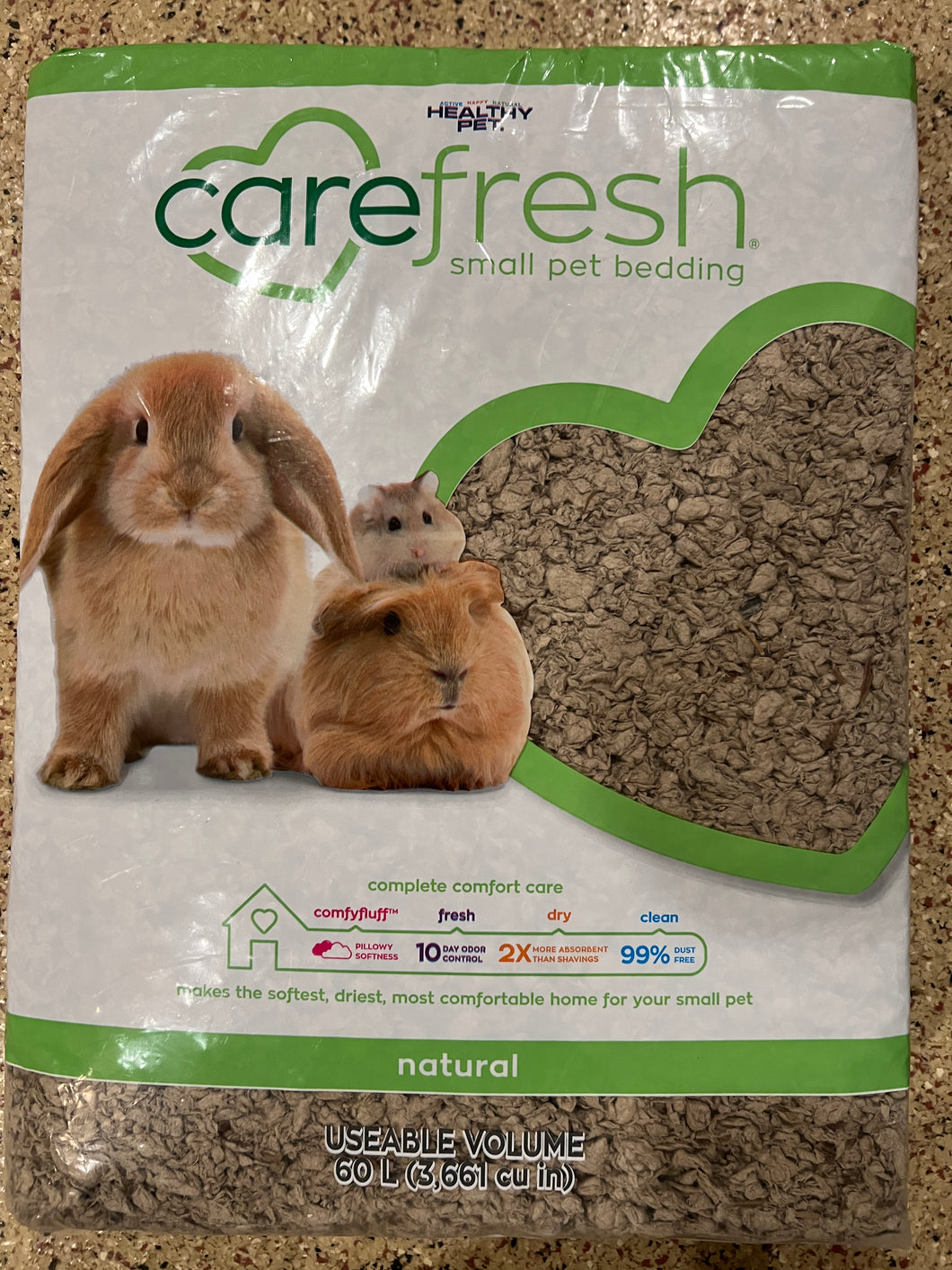 Carefresh small pet bedding NATURAL 60L size