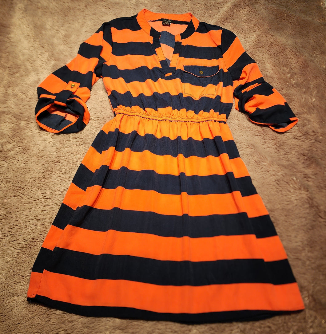 Rue 21 dress, size medium adult, coral and navy stripe Adult Medium