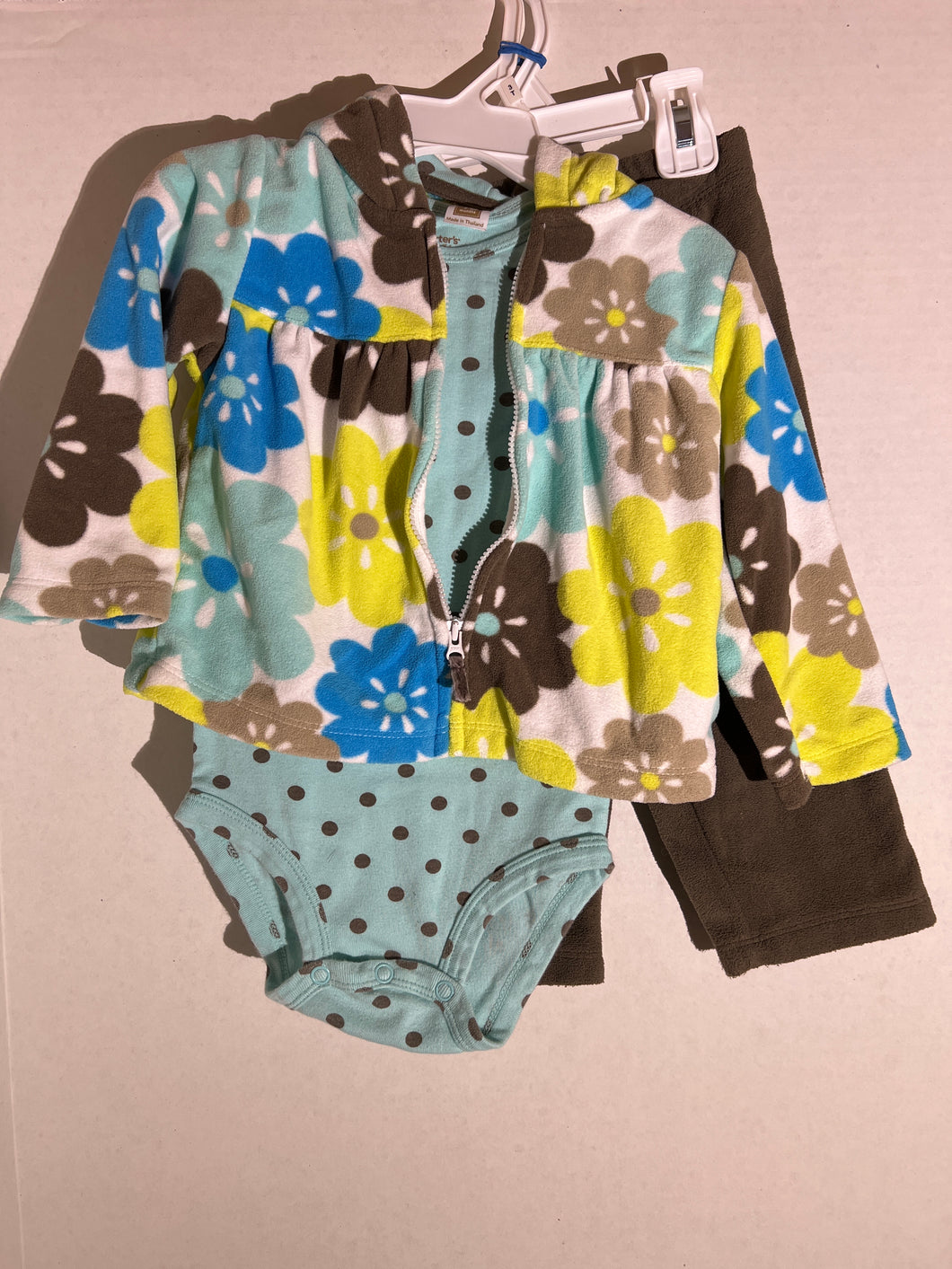 Carters three piece outfit set blue polkadot short sleeve onesie fleece zip up blue yellow brown flowers with hood matching brown fleece pants 18 months