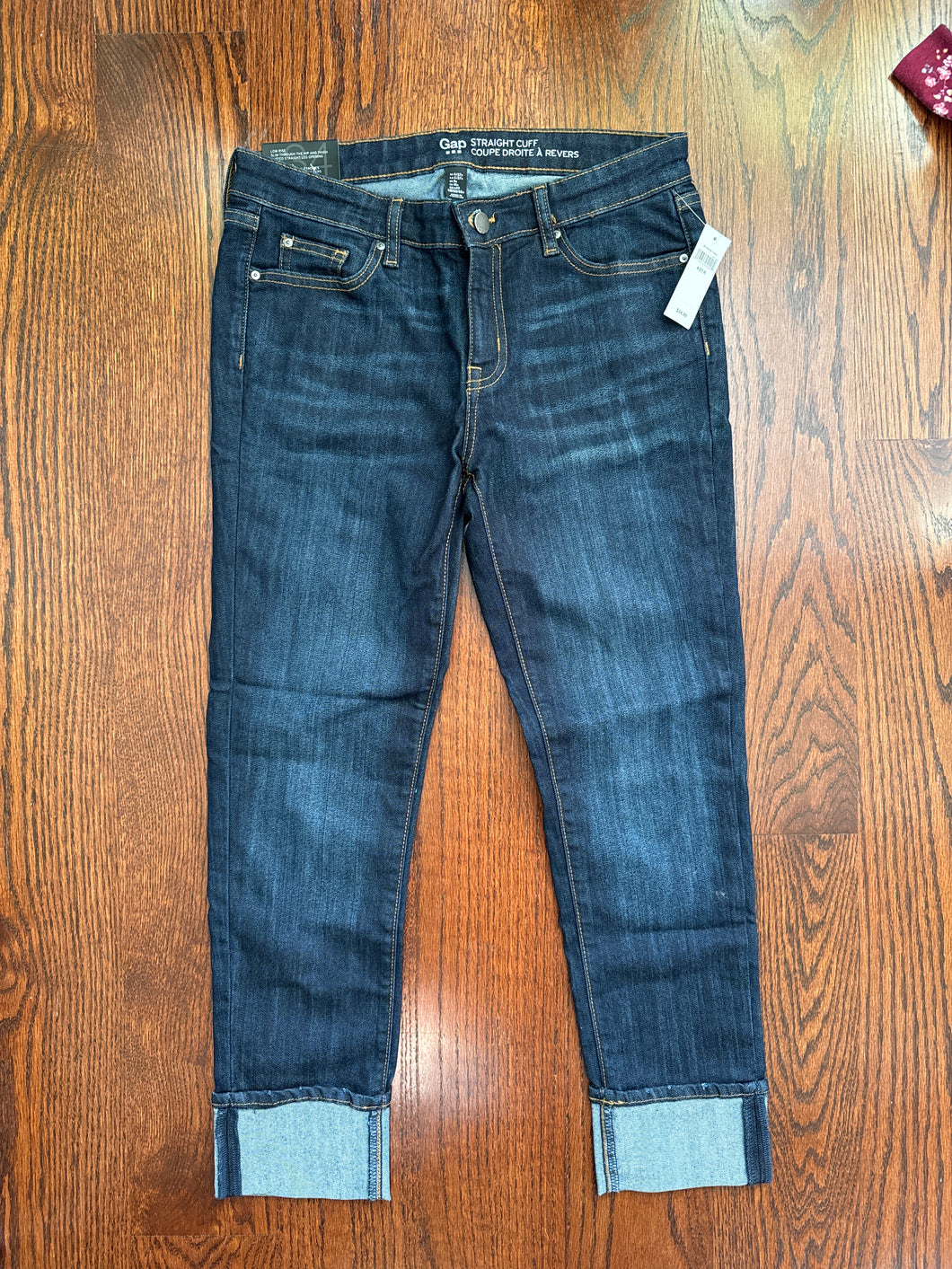 NEW Gap straight cuff jeans size 4/27 R Adult Medium