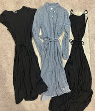 Load image into Gallery viewer, Gap Dress Bundle (3) Adult Medium
