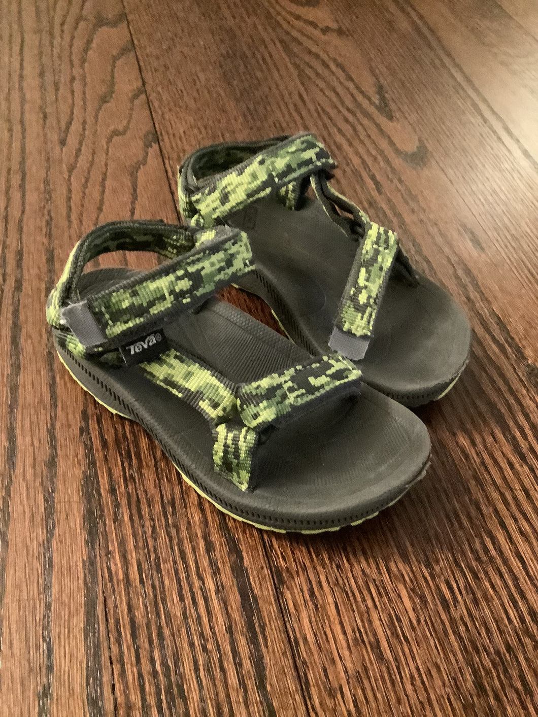 Tegu Olive Green Water Sandals 7