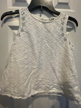Load image into Gallery viewer, Abercrombie white tank 11
