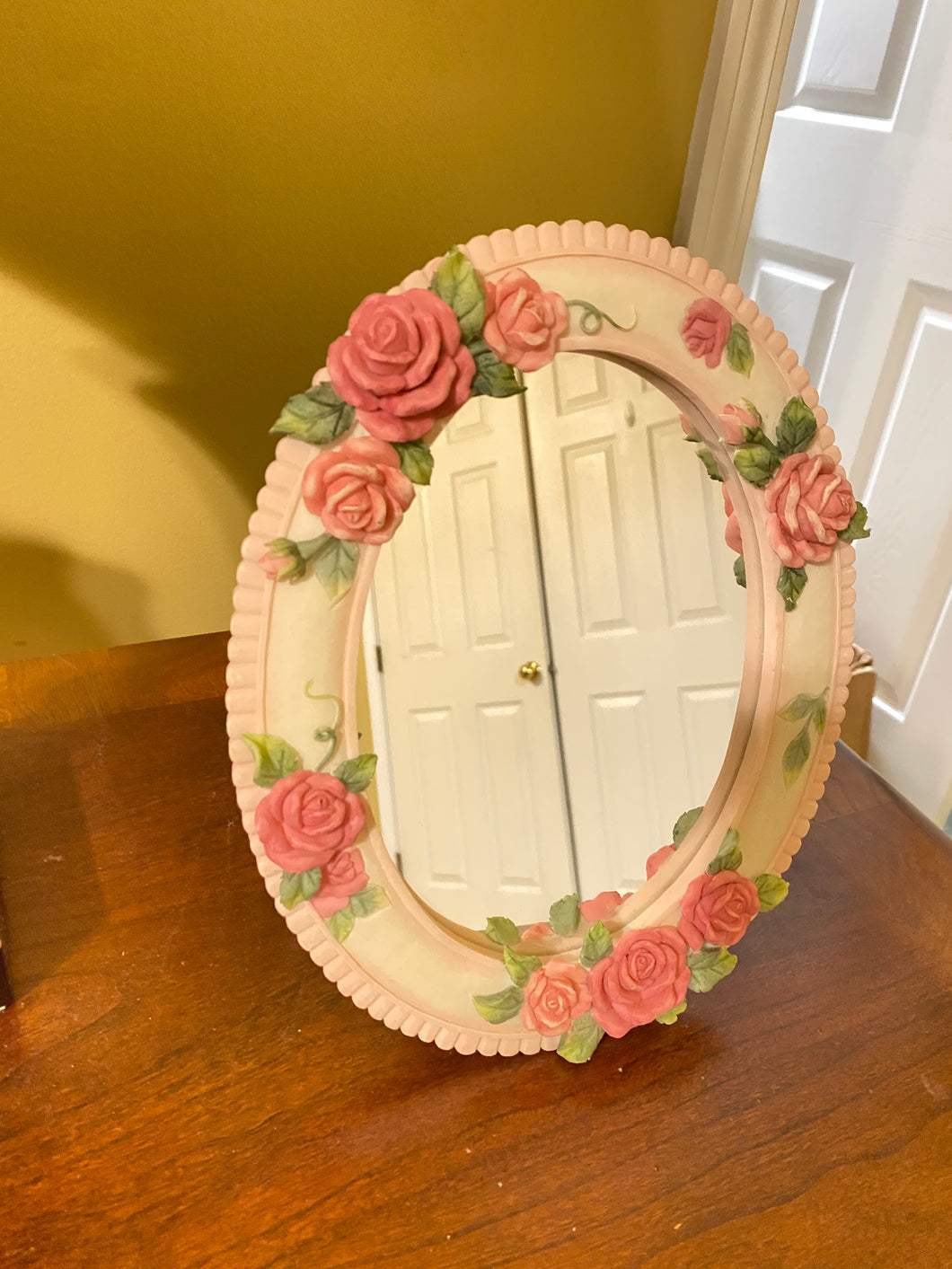 Montefiore Collection Womens Decorative Bedroom Dressing Table Oval Mirror Pink Floral One Size