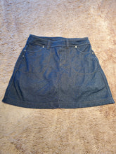Load image into Gallery viewer, Athleta jegging denim skirt, size XXS, shorts liner XS
