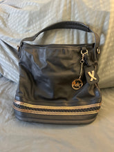 Load image into Gallery viewer, Michael Kors Shoulder Bag Black
