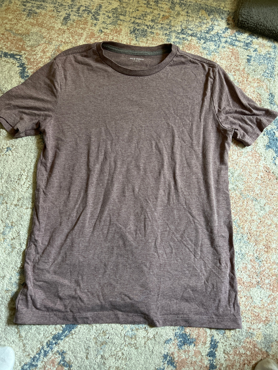 Old Navy purple t shirt XL