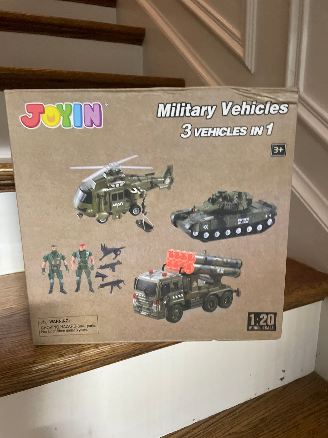 Joy 3 military vehicles with 2 military men
