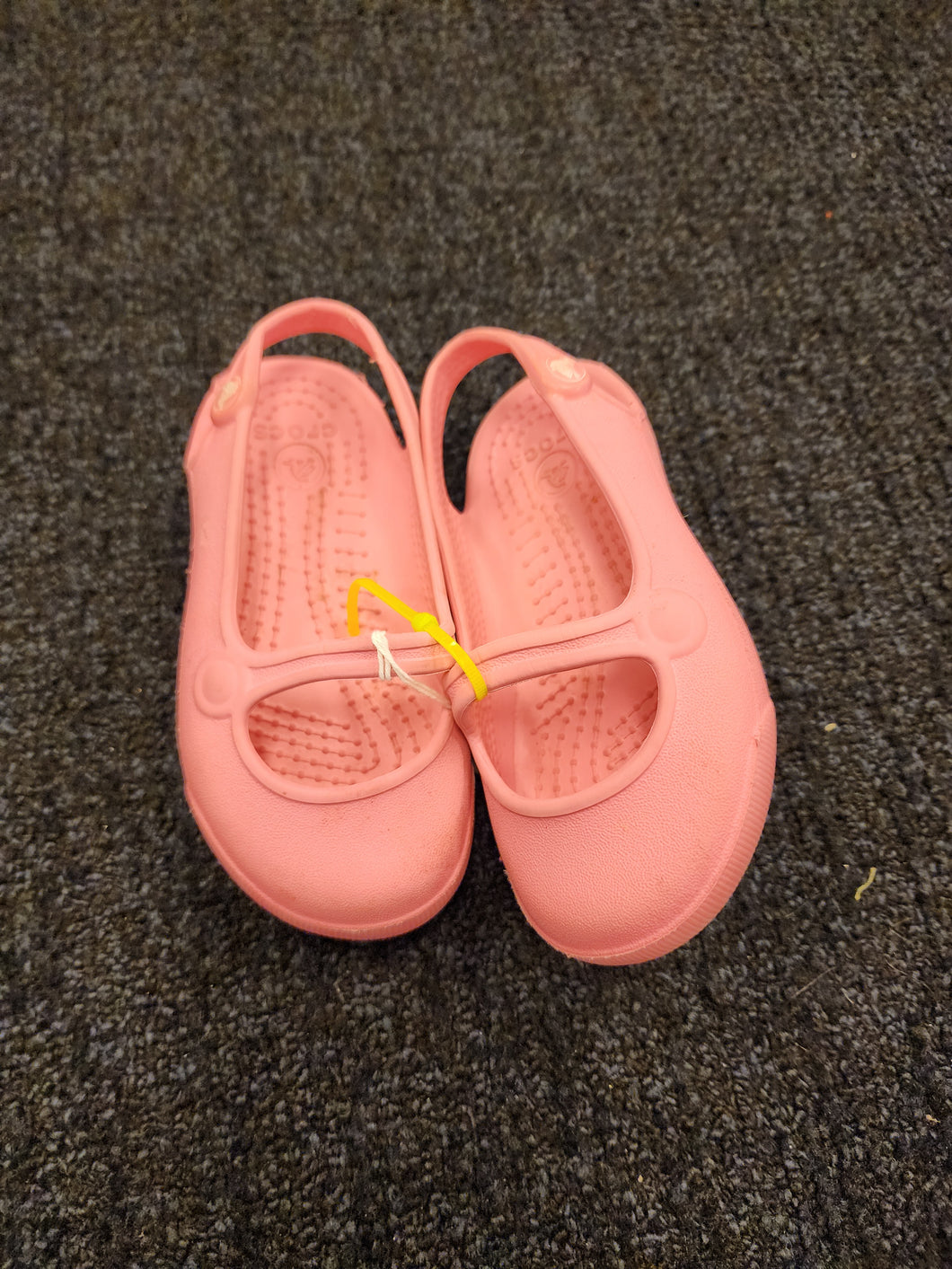 Crocs pink sandals 6