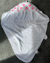 Load image into Gallery viewer, Aden + Anais White Hooded Towel with Hot Pink Stars Trim One Size
