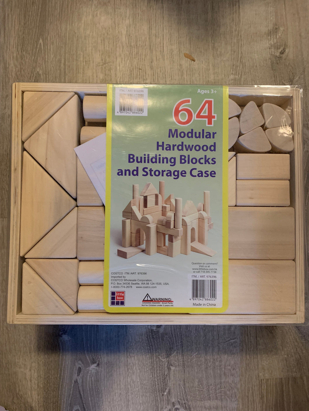 NWT Large 64 Modular Hardwood Building Blocks and Storage Case