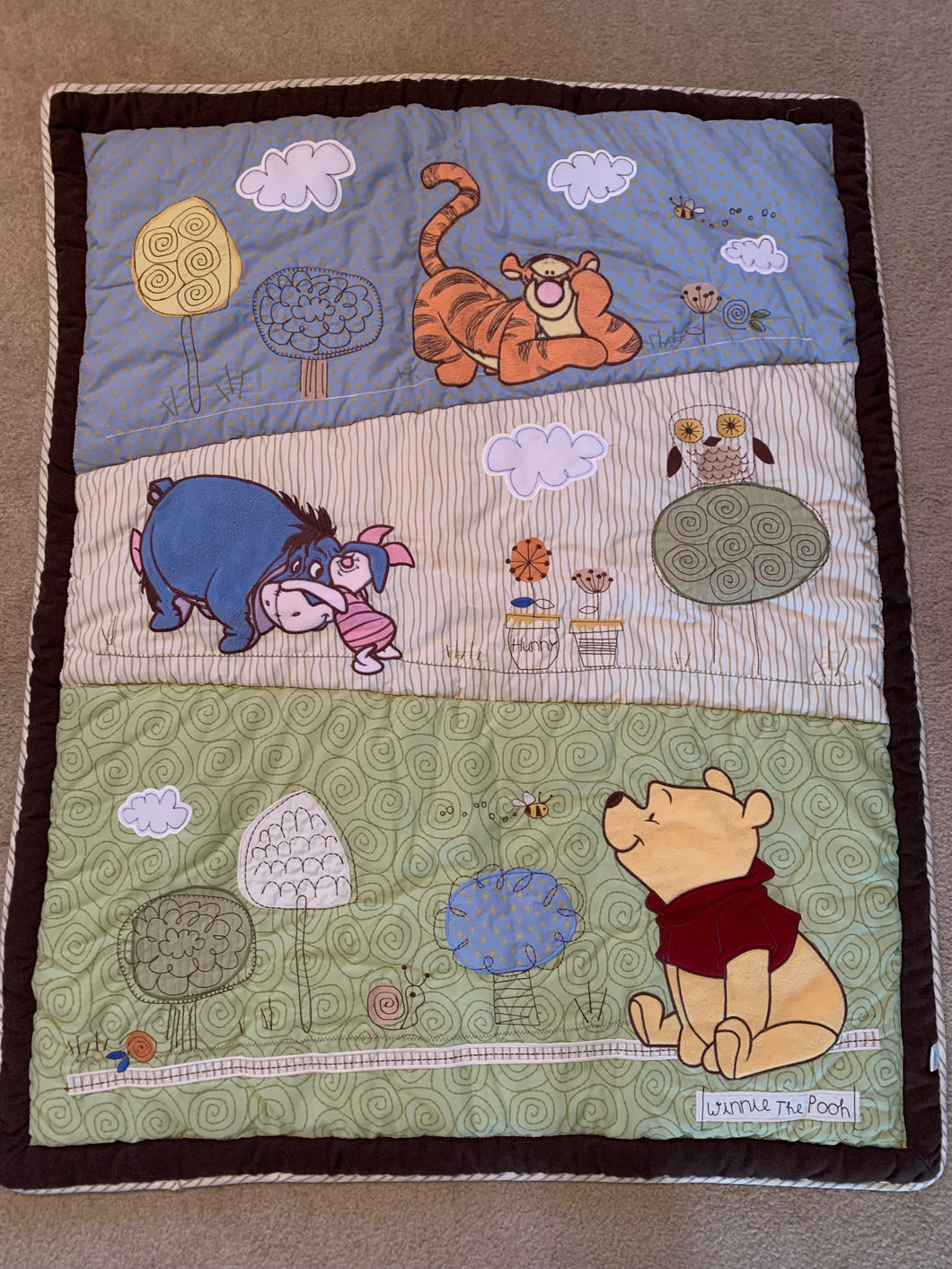 Disney Winnie the Pooh Crib Comforter