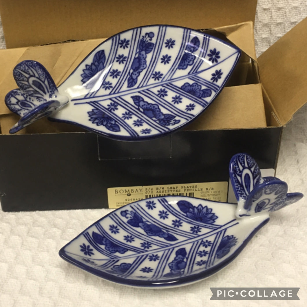 NEW BOMBAY Blue-White Set of Leaf Plates w Butterfly