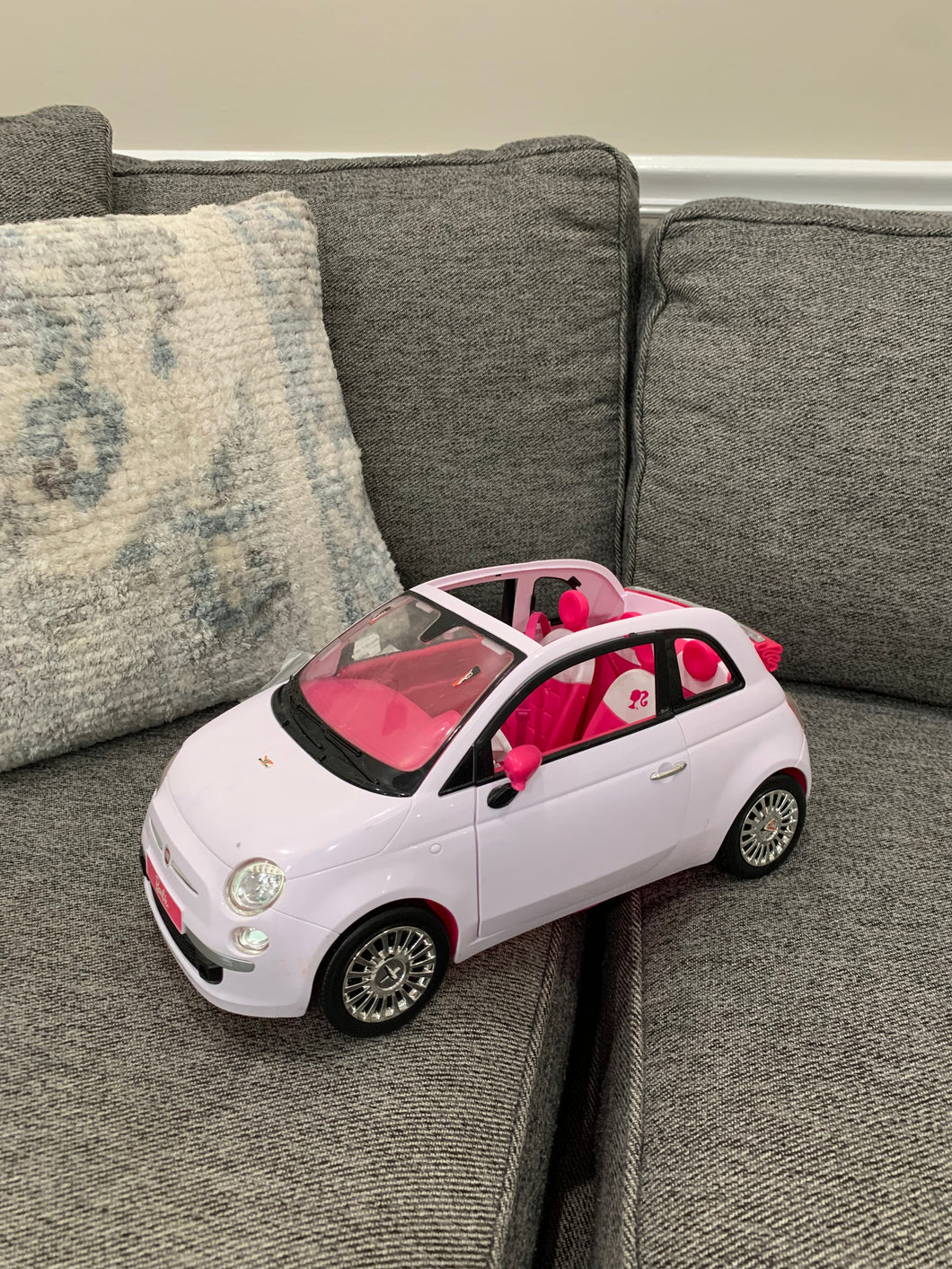 Barbie Car - Fits 4 Barbies