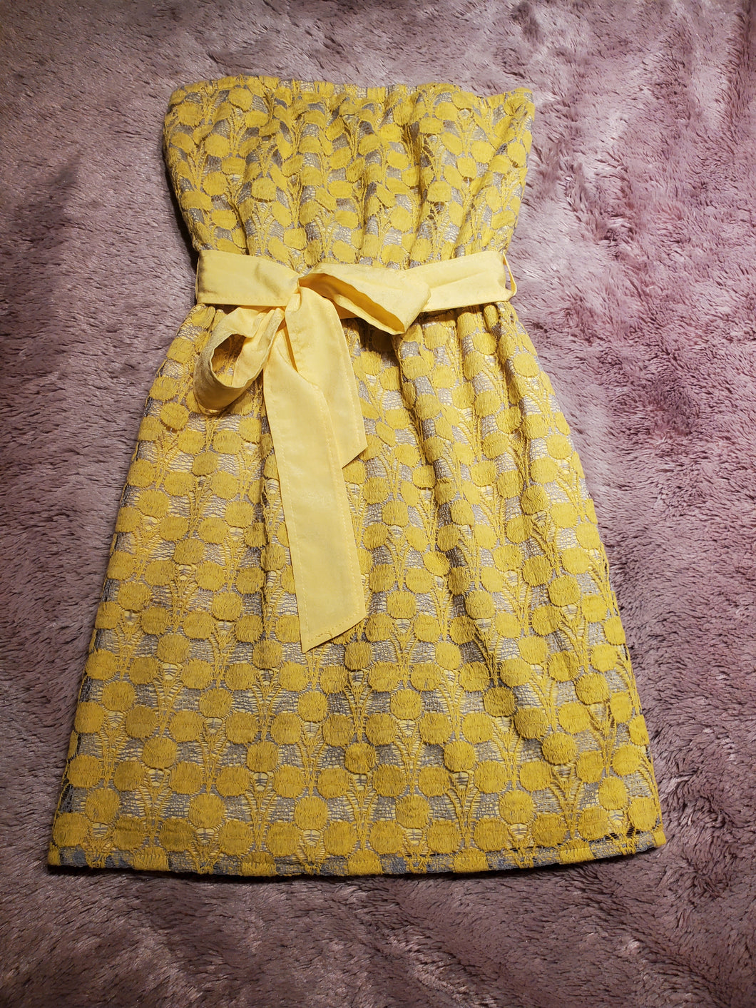 Velvet Heart strapless dress, size XS, yellow and gray XS