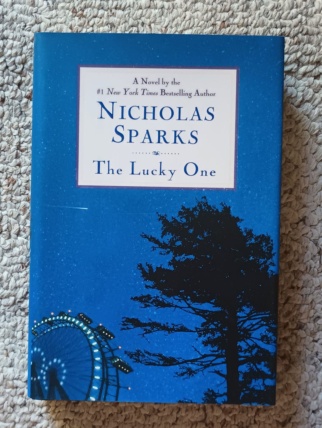 BRAND NEW Nicholas Sparks The Lucky One Hardcover