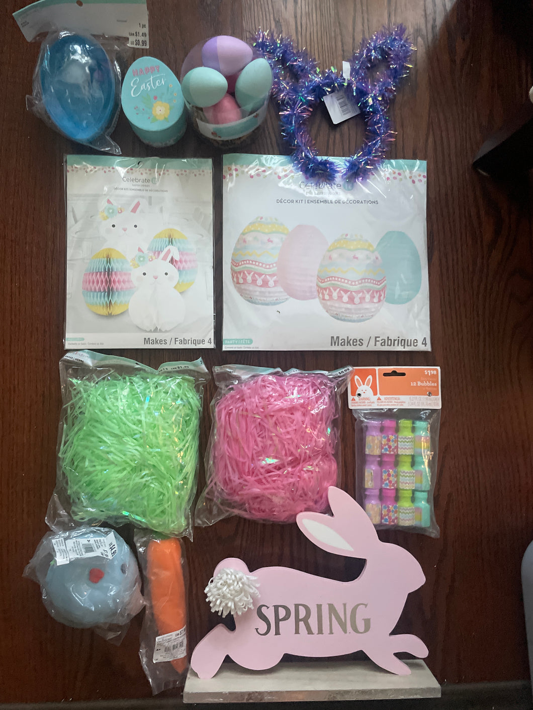 NEW Lot of 12 Easter decorations