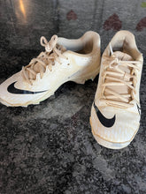 Load image into Gallery viewer, Nike white cleats with black swish. Size 3.5 3.5
