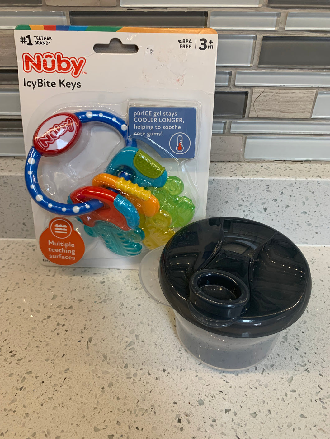 New Nuby Baby Teather and Snack Cup