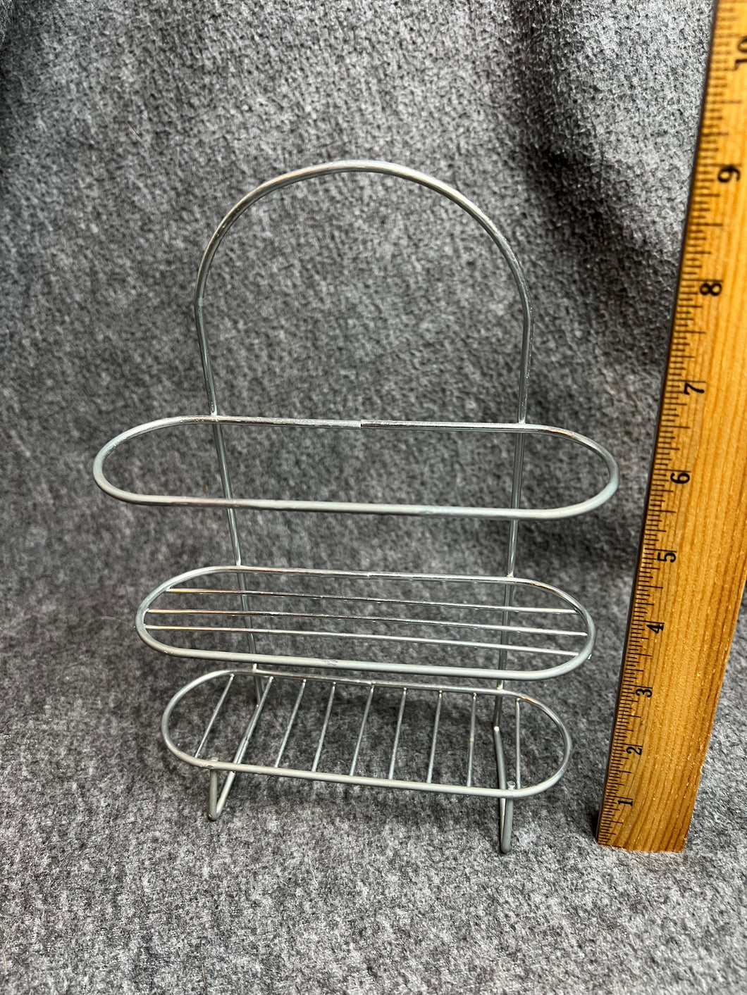 Small metal hanging shower caddy One Size