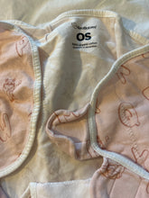 Load image into Gallery viewer, Two KeaBabies Velcro Swaddles  One Size
