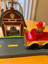 Load image into Gallery viewer, Paw Patrol simple track (farmer)
