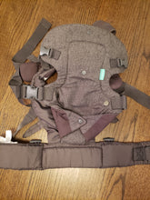Load image into Gallery viewer, Infantino baby carrier One Size
